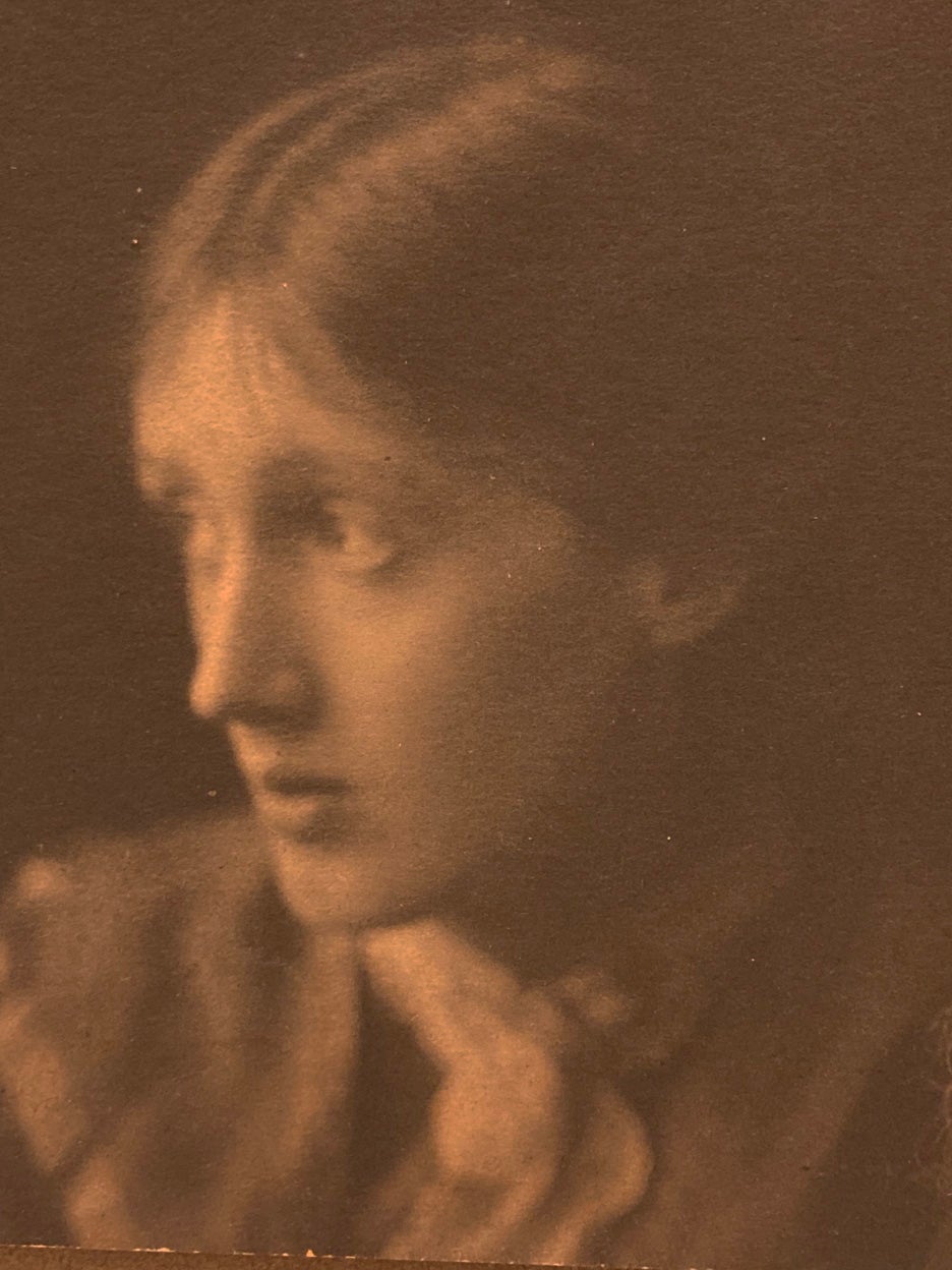Holding Virginia Woolf in Your Hands